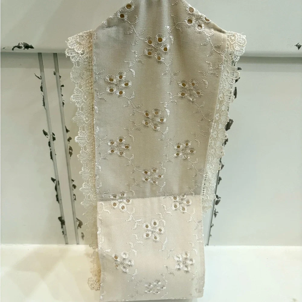 Vintage Toilet Paper Roll Holder Hand made 2 Roll Italian Lace Crochet